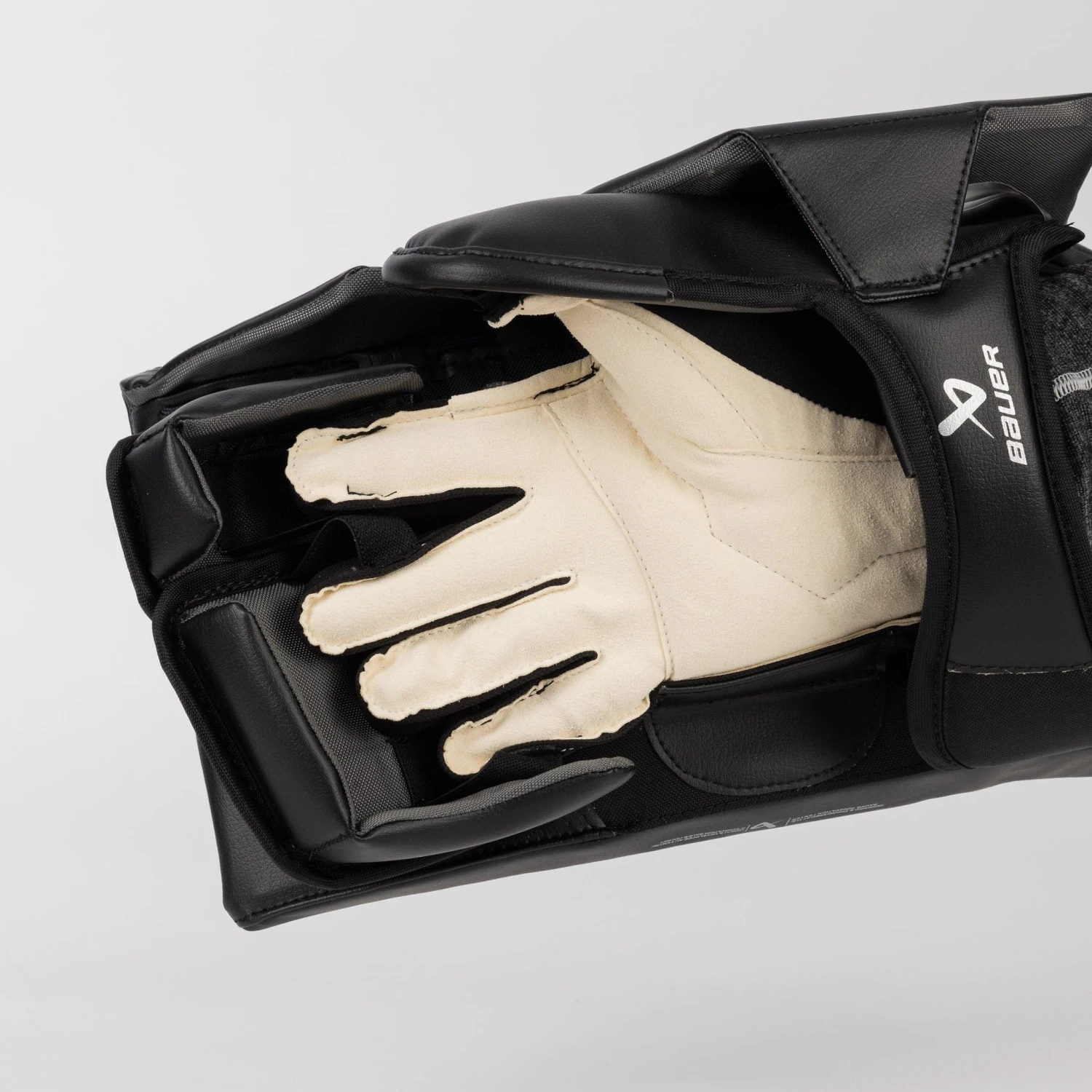 Bauer GSX Senior Goalie Blocker S23 12 Bauer GSX Senior Goalie Blocker S23 - Image 12