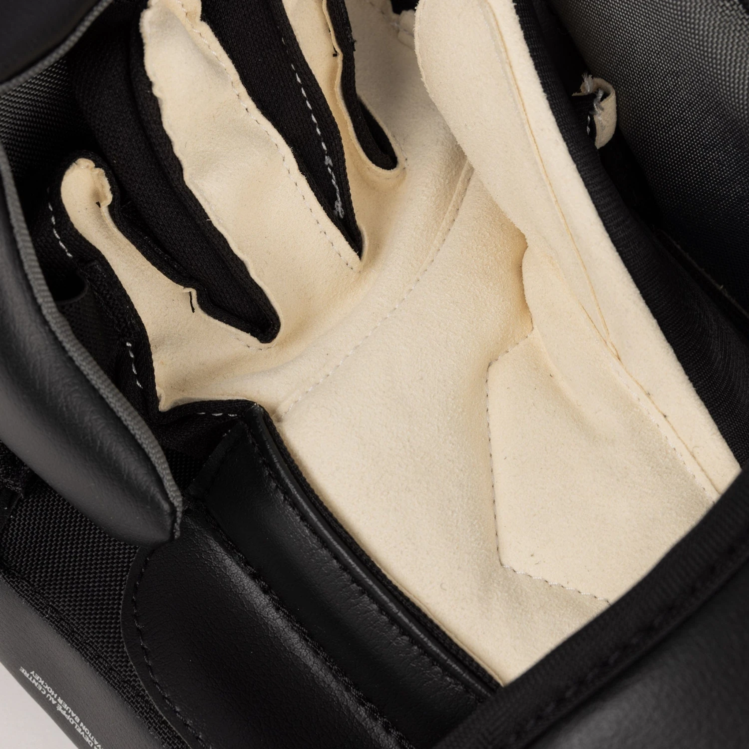 Bauer GSX Senior Goalie Blocker S23 13 Bauer GSX Senior Goalie Blocker S23 - Image 13