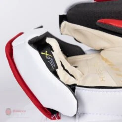 Bauer Vapor HyperLite Senior Goalie Blocker 30 Bauer Vapor HyperLite Senior Goalie Blocker -Bauer Shop bauer blockers bauer vapor hyperlite senior goalie blocker 27972274356290