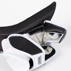 Bauer Vapor X2.7 Senior Goalie Blocker -Bauer Shop bauer blockers bauer vapor x2 7 senior goalie blocker 5427607273538