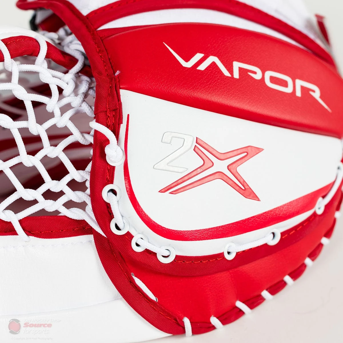 Bauer Vapor 2X Intermediate Goalie Catcher 3 Bauer Vapor 2X Intermediate Goalie Catcher - Image 3