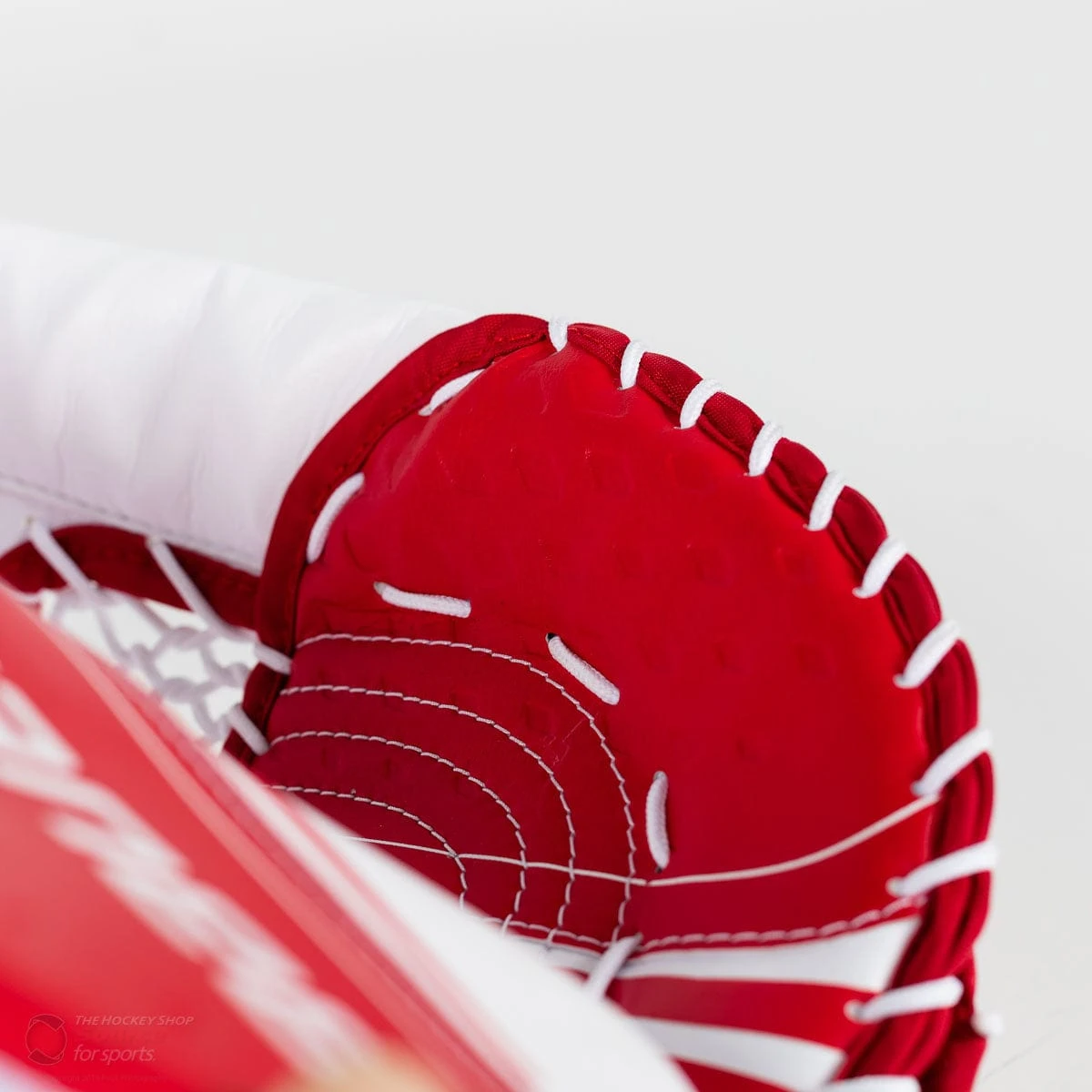 Bauer Vapor 2X Intermediate Goalie Catcher 5 Bauer Vapor 2X Intermediate Goalie Catcher - Image 5