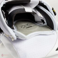 Bauer Vapor 2X Pro Senior Goalie Catcher 29 Bauer Vapor 2X Pro Senior Goalie Catcher -Bauer Shop bauer catchers bauer vapor 2x pro senior goalie catcher 5324448530498