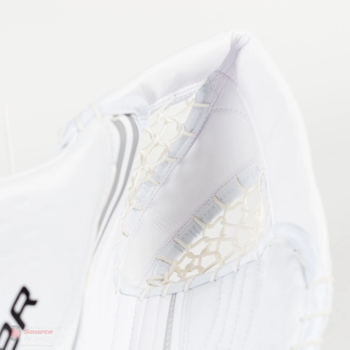 Bauer Vapor 2X Pro Senior Goalie Catcher 6 Bauer Vapor 2X Pro Senior Goalie Catcher - Image 6