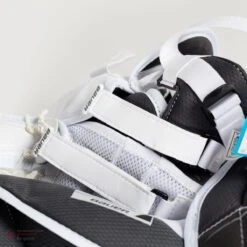 Bauer Vapor 2X Pro Senior Goalie Catcher 33 Bauer Vapor 2X Pro Senior Goalie Catcher -Bauer Shop bauer catchers bauer vapor 2x pro senior goalie catcher 5324451381314