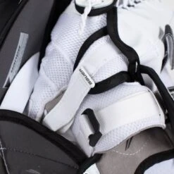 Bauer Vapor 2X Senior Goalie Catcher 26 Bauer Vapor 2X Senior Goalie Catcher -Bauer Shop bauer catchers bauer vapor 2x senior goalie catcher 30351737126978