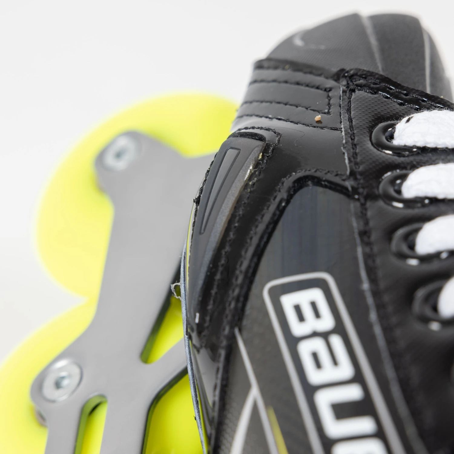 Bauer Vapor 3X Intermediate Roller Hockey Skates 17 Bauer Vapor 3X Intermediate Roller Hockey Skates - Image 17