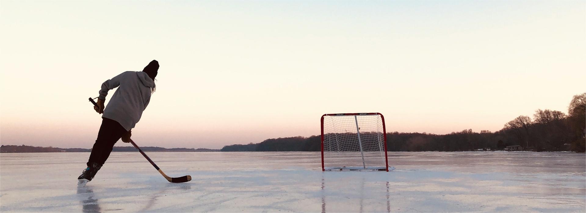 Bauer Shop -Bauer Shop taylor friehl byhpFPXLdy4 unsplash